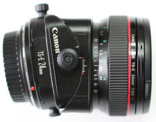 Canon TS-E 24, in getilteter Stellung